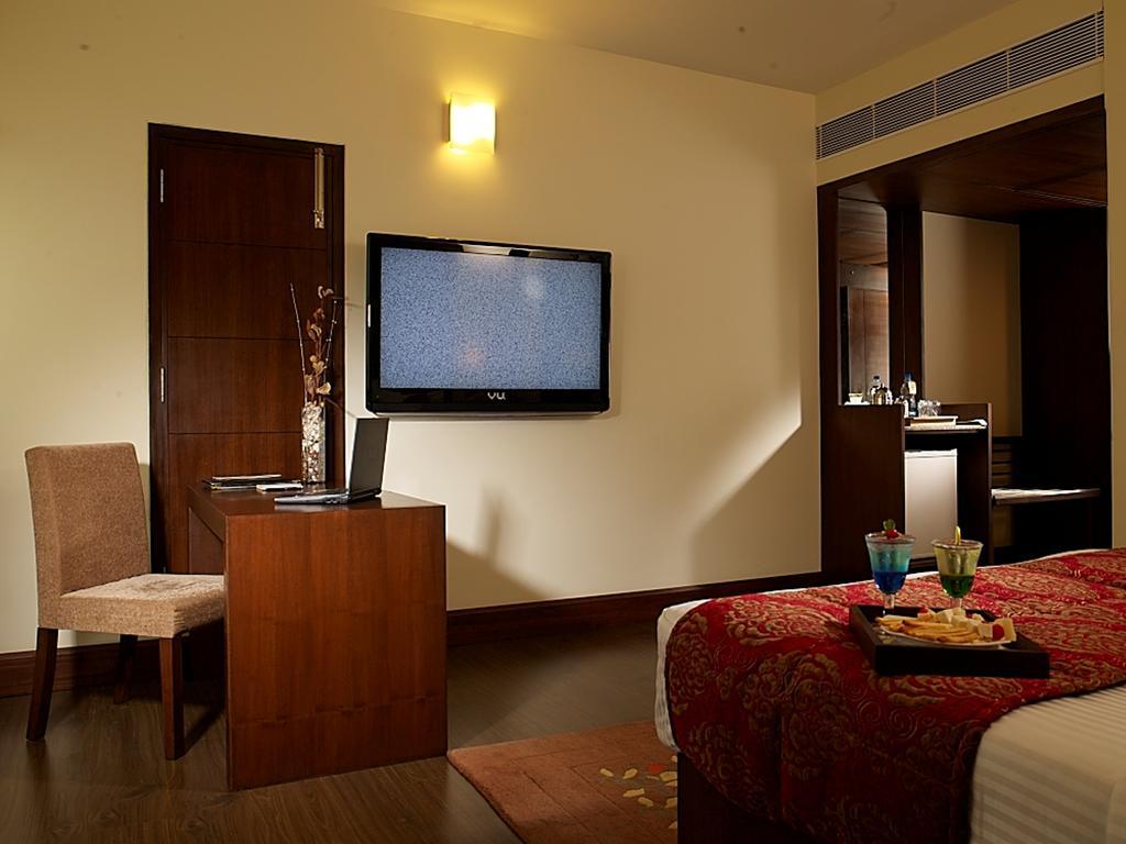 Hotel Express Towers Vadodara Camera foto