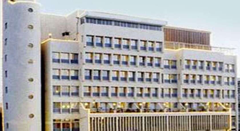 Hotel Express Towers Vadodara Esterno foto